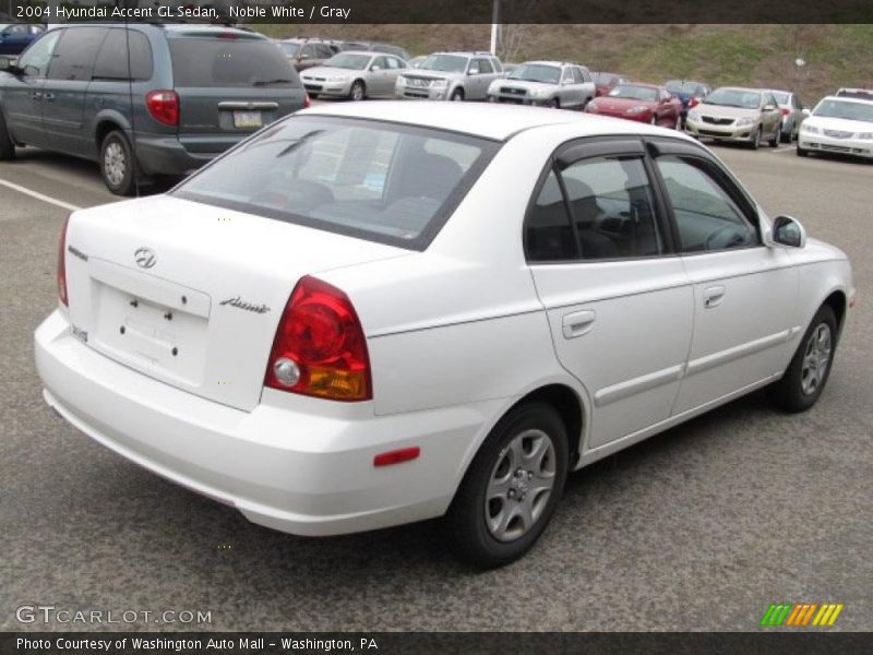 Noble White / Gray 2004 Hyundai Accent GL Sedan