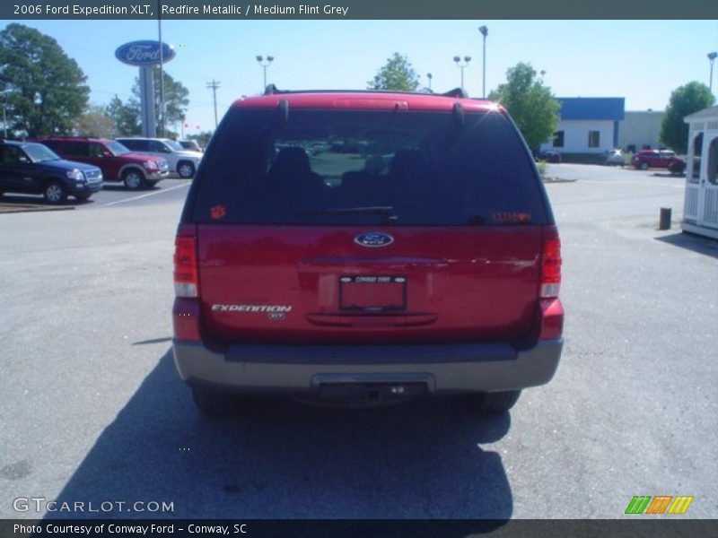 Redfire Metallic / Medium Flint Grey 2006 Ford Expedition XLT