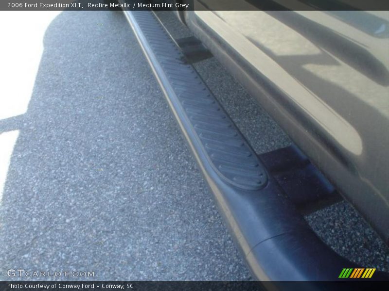 Redfire Metallic / Medium Flint Grey 2006 Ford Expedition XLT