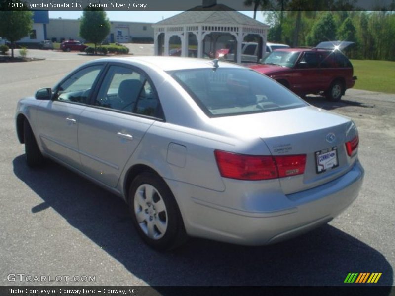 Radiant Silver / Gray 2010 Hyundai Sonata GLS