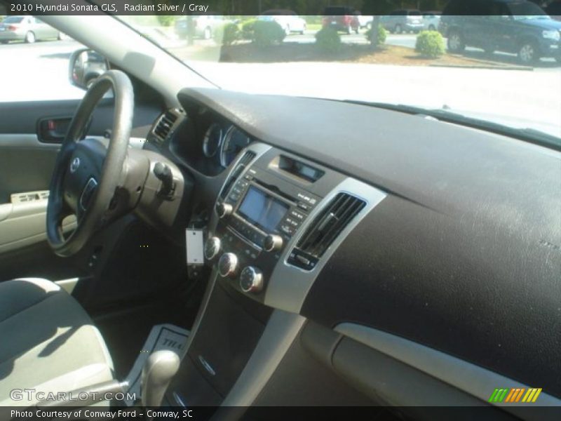 Radiant Silver / Gray 2010 Hyundai Sonata GLS