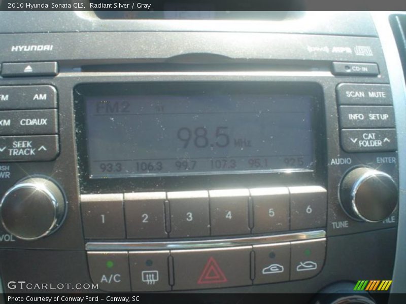 Radiant Silver / Gray 2010 Hyundai Sonata GLS