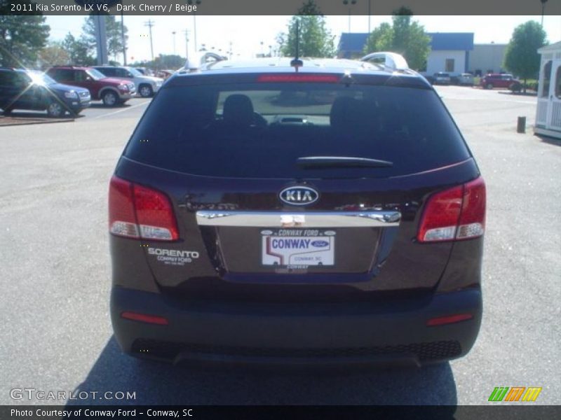 Dark Cherry / Beige 2011 Kia Sorento LX V6