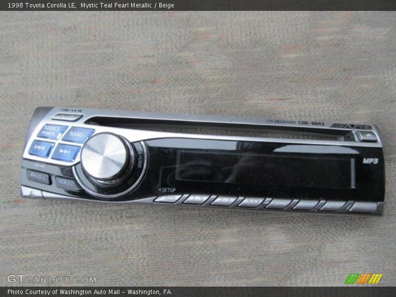 Mystic Teal Pearl Metallic / Beige 1998 Toyota Corolla LE
