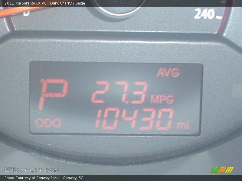 Dark Cherry / Beige 2011 Kia Sorento LX V6