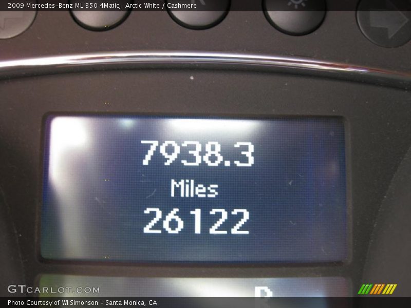 Arctic White / Cashmere 2009 Mercedes-Benz ML 350 4Matic