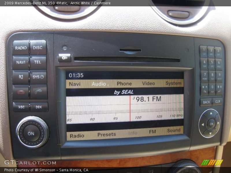 Arctic White / Cashmere 2009 Mercedes-Benz ML 350 4Matic