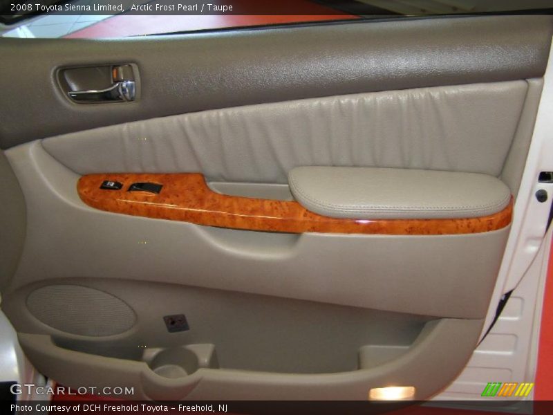 Arctic Frost Pearl / Taupe 2008 Toyota Sienna Limited