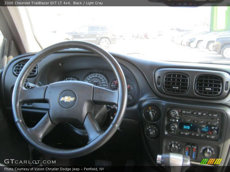 Black / Light Gray 2006 Chevrolet TrailBlazer EXT LT 4x4