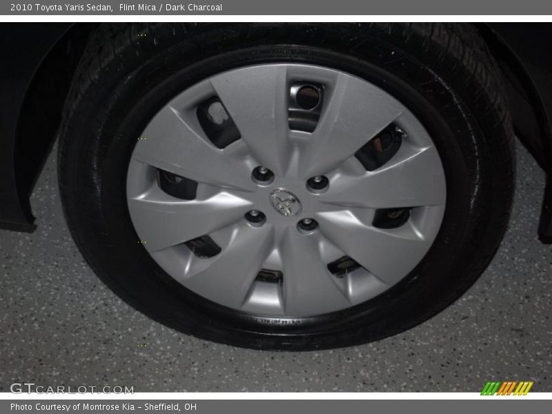 Flint Mica / Dark Charcoal 2010 Toyota Yaris Sedan