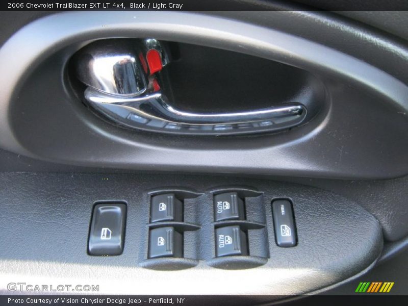 Black / Light Gray 2006 Chevrolet TrailBlazer EXT LT 4x4