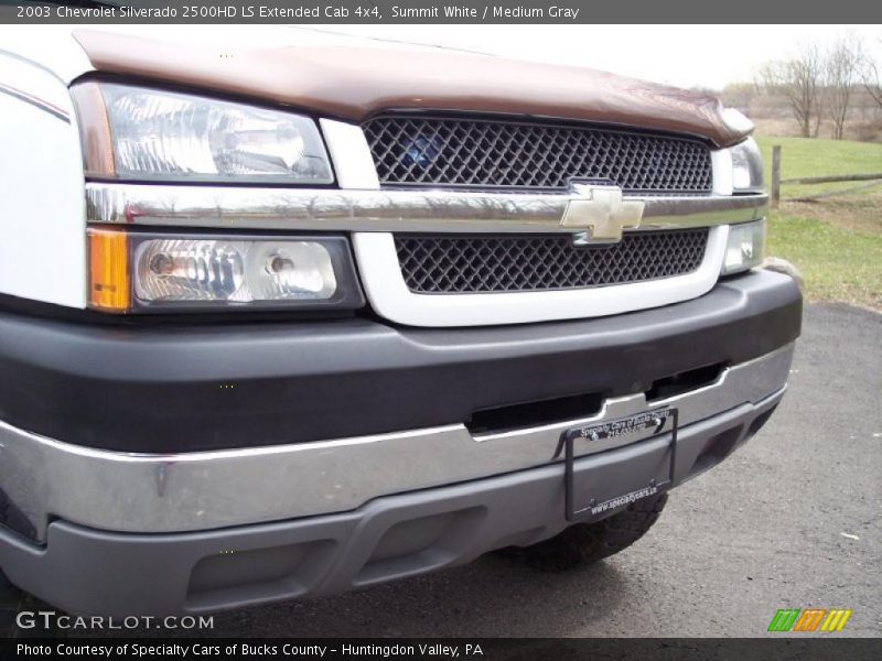 Summit White / Medium Gray 2003 Chevrolet Silverado 2500HD LS Extended Cab 4x4