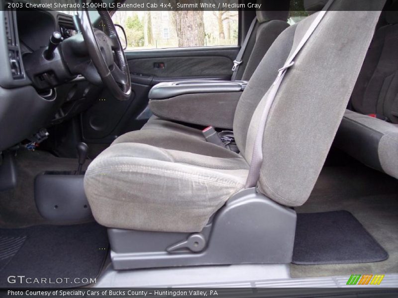 Summit White / Medium Gray 2003 Chevrolet Silverado 2500HD LS Extended Cab 4x4