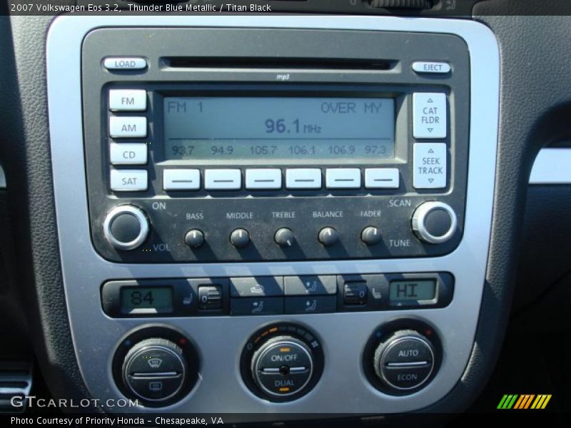 Controls of 2007 Eos 3.2