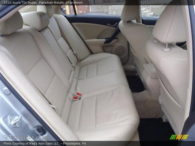  2010 TSX Sedan Parchment Interior
