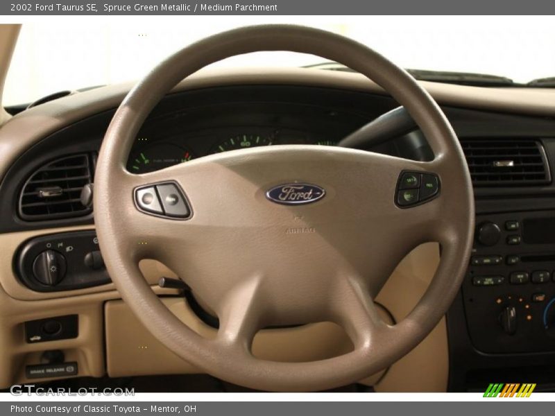 Spruce Green Metallic / Medium Parchment 2002 Ford Taurus SE