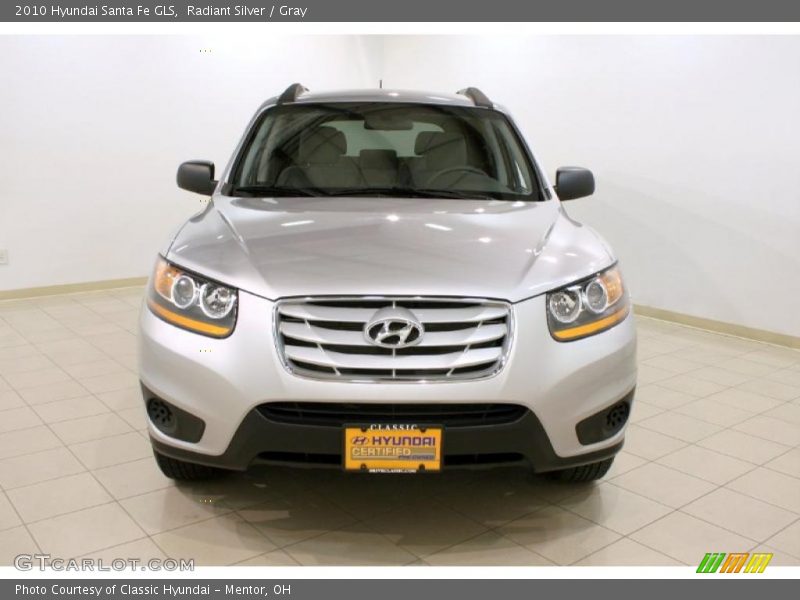 Radiant Silver / Gray 2010 Hyundai Santa Fe GLS