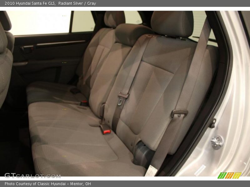 Radiant Silver / Gray 2010 Hyundai Santa Fe GLS