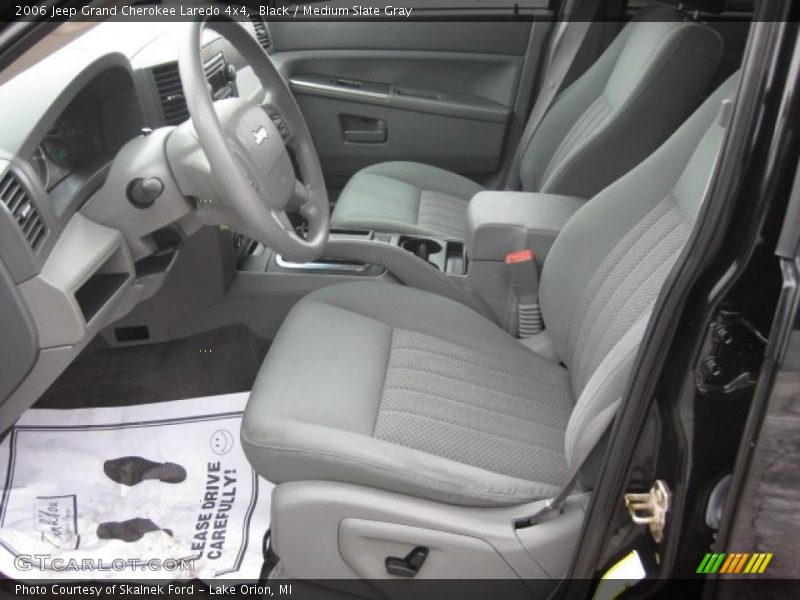 Black / Medium Slate Gray 2006 Jeep Grand Cherokee Laredo 4x4