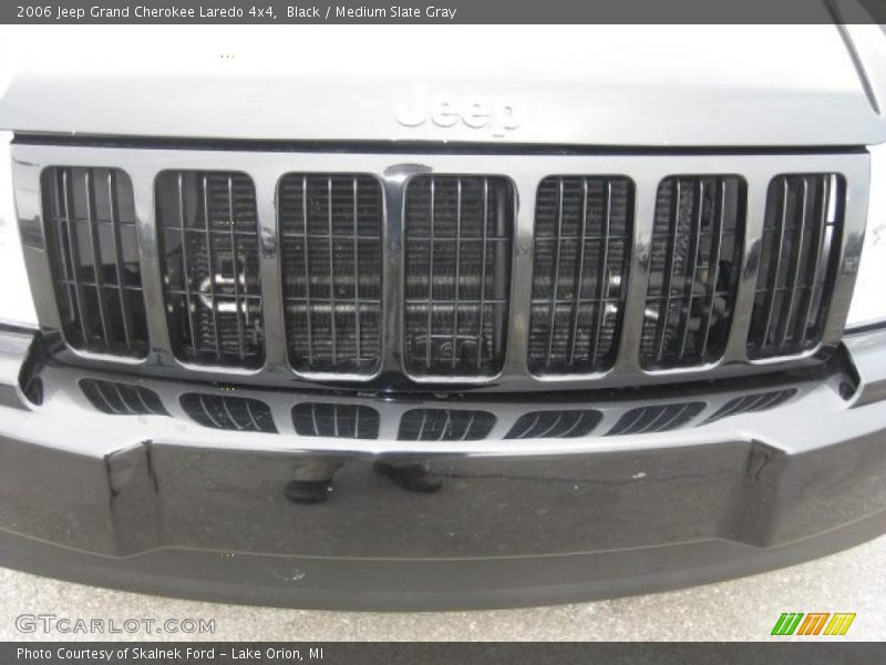 Black / Medium Slate Gray 2006 Jeep Grand Cherokee Laredo 4x4