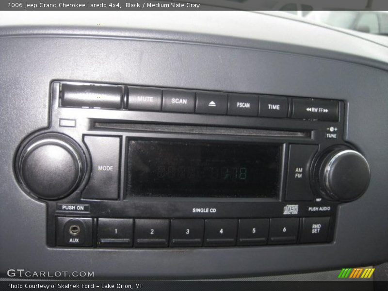 Black / Medium Slate Gray 2006 Jeep Grand Cherokee Laredo 4x4