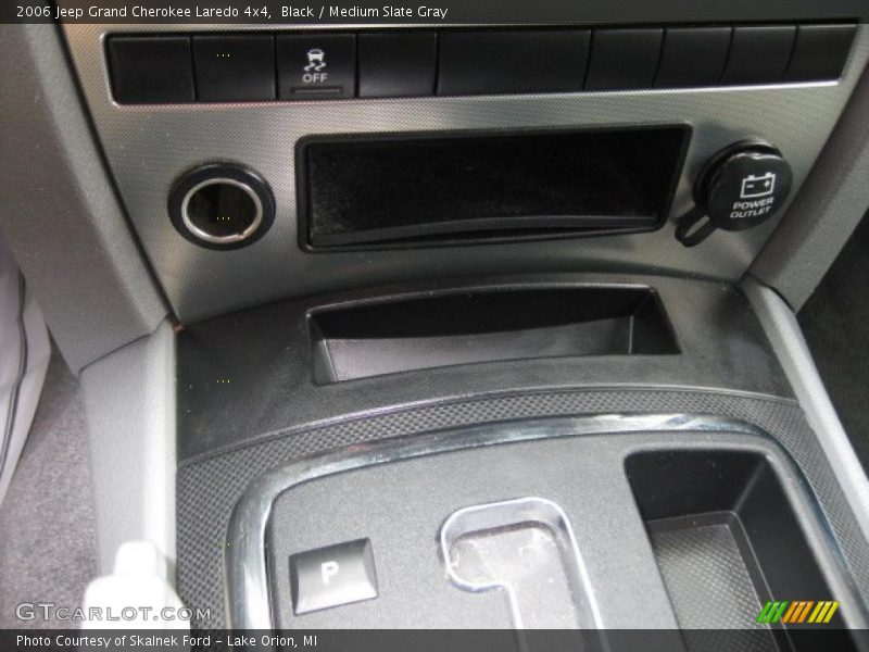 Black / Medium Slate Gray 2006 Jeep Grand Cherokee Laredo 4x4