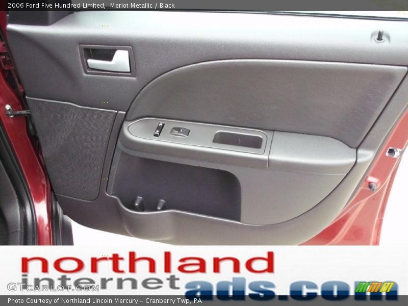 Merlot Metallic / Black 2006 Ford Five Hundred Limited
