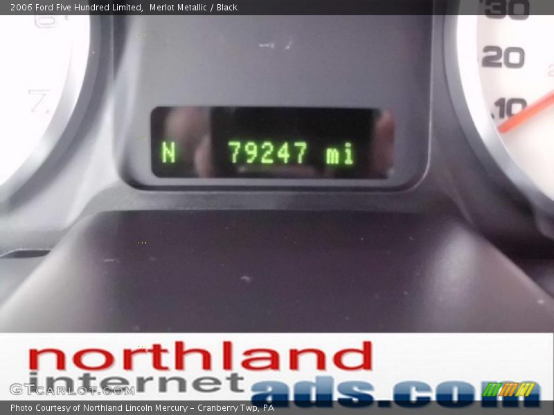 Merlot Metallic / Black 2006 Ford Five Hundred Limited