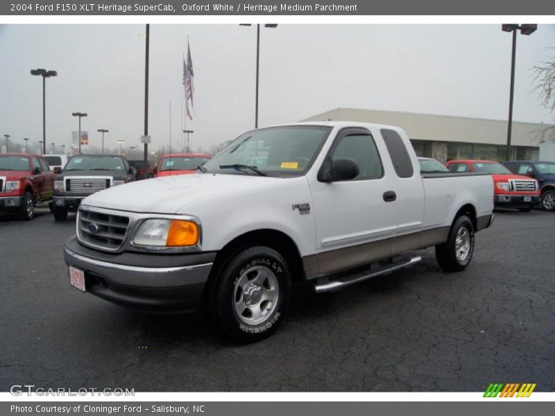 Oxford White / Heritage Medium Parchment 2004 Ford F150 XLT Heritage SuperCab