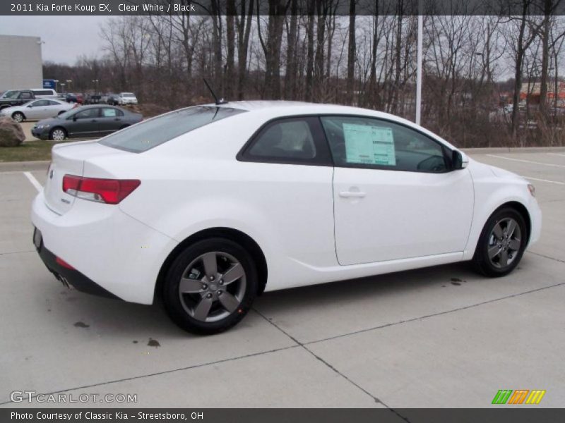 Clear White / Black 2011 Kia Forte Koup EX