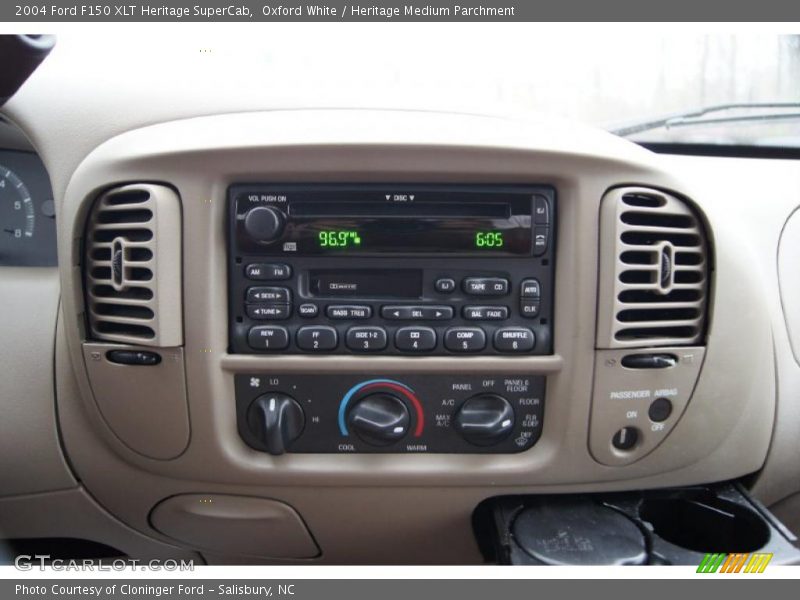 Controls of 2004 F150 XLT Heritage SuperCab