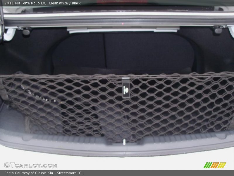 Clear White / Black 2011 Kia Forte Koup EX