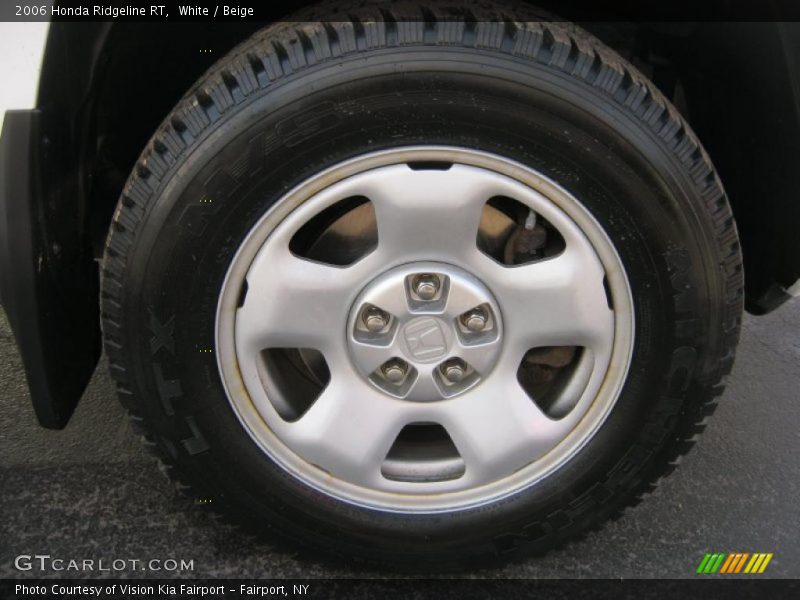 White / Beige 2006 Honda Ridgeline RT