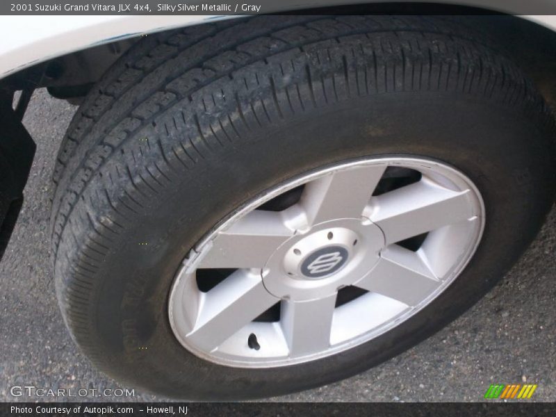Silky Silver Metallic / Gray 2001 Suzuki Grand Vitara JLX 4x4