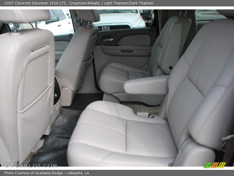  2007 Suburban 1500 LTZ Light Titanium/Dark Titanium Interior