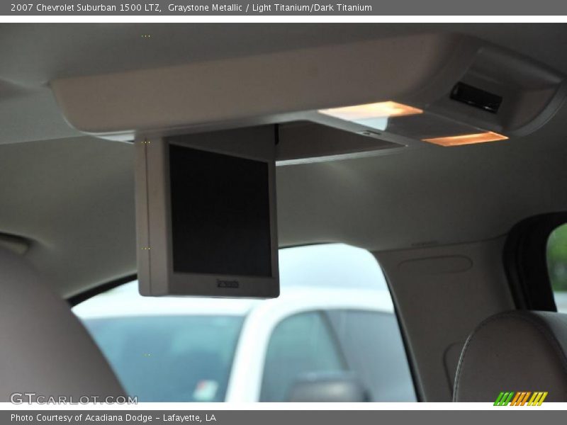 Graystone Metallic / Light Titanium/Dark Titanium 2007 Chevrolet Suburban 1500 LTZ