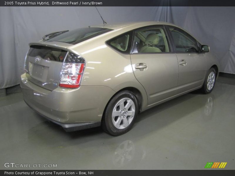 Driftwood Pearl / Ivory/Brown 2005 Toyota Prius Hybrid