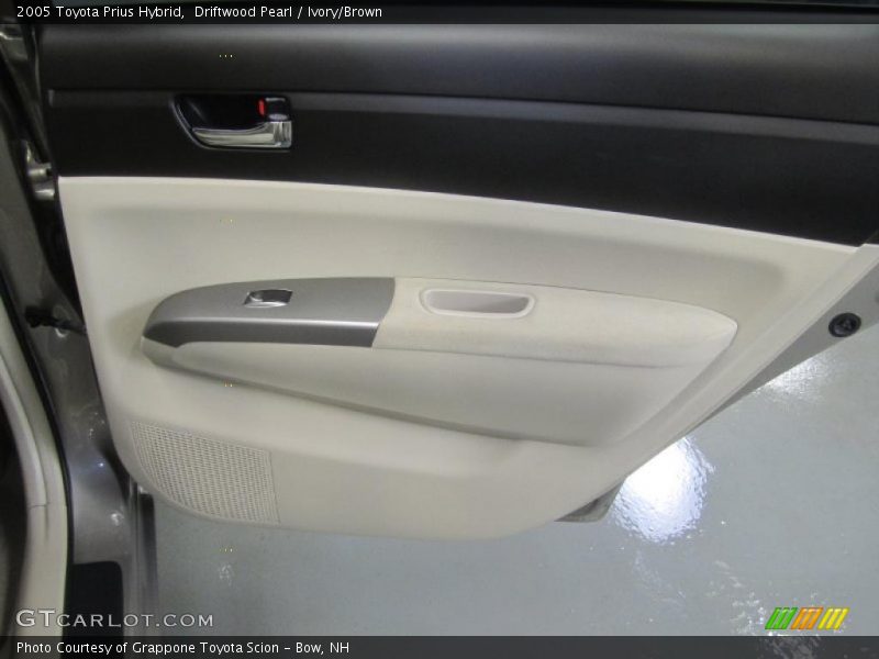 Driftwood Pearl / Ivory/Brown 2005 Toyota Prius Hybrid