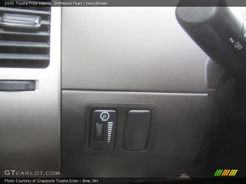 Driftwood Pearl / Ivory/Brown 2005 Toyota Prius Hybrid