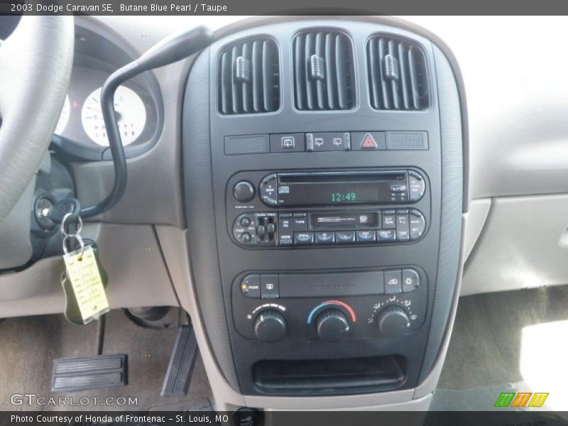 Controls of 2003 Caravan SE