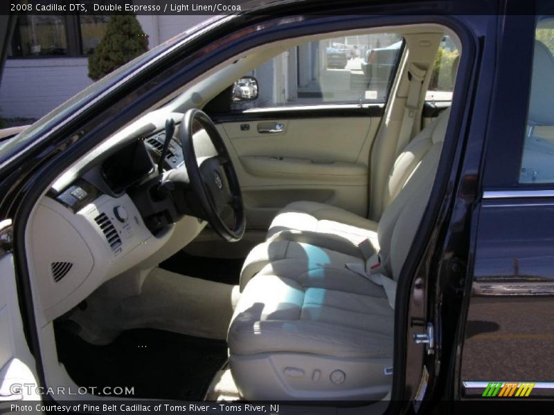 Double Espresso / Light Linen/Cocoa 2008 Cadillac DTS