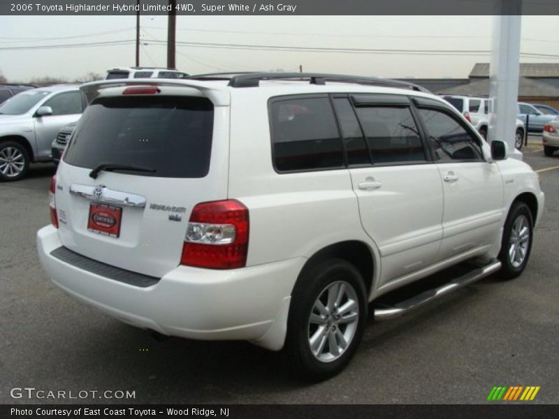 Super White / Ash Gray 2006 Toyota Highlander Hybrid Limited 4WD
