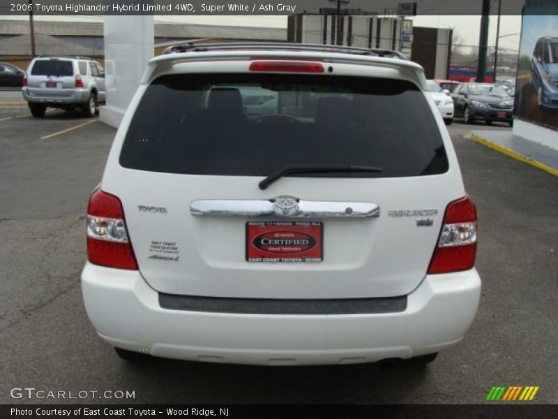 Super White / Ash Gray 2006 Toyota Highlander Hybrid Limited 4WD