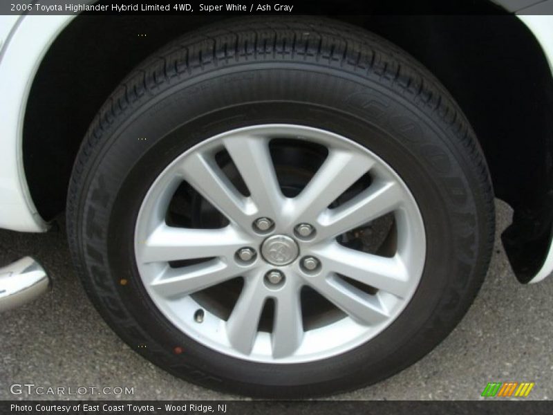 Super White / Ash Gray 2006 Toyota Highlander Hybrid Limited 4WD