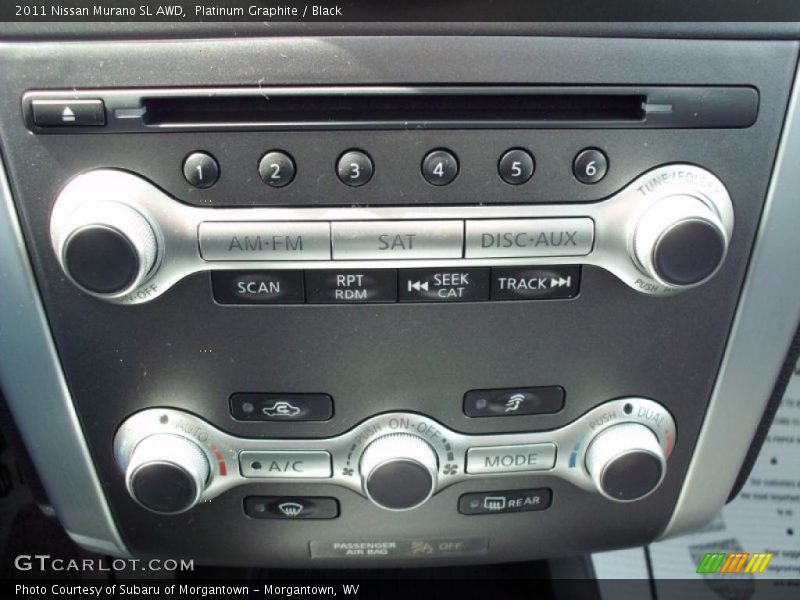 Controls of 2011 Murano SL AWD