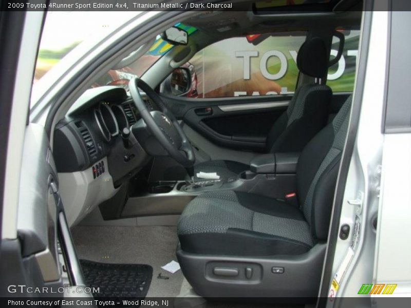Titanium Metallic / Dark Charcoal 2009 Toyota 4Runner Sport Edition 4x4
