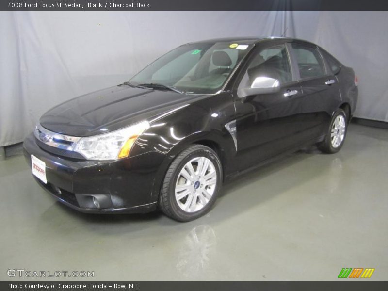 Black / Charcoal Black 2008 Ford Focus SE Sedan