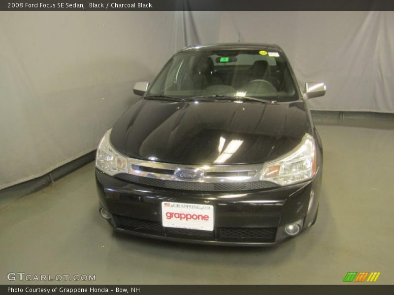 Black / Charcoal Black 2008 Ford Focus SE Sedan
