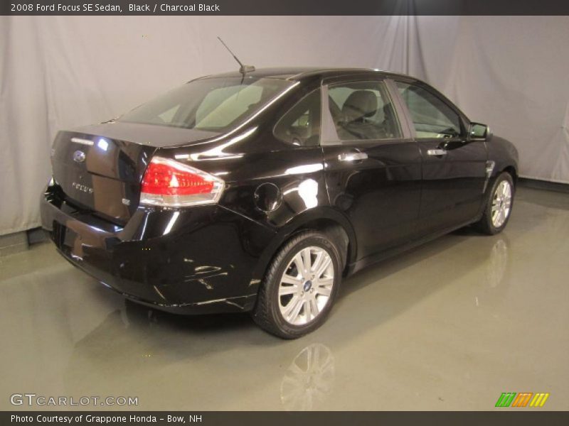 Black / Charcoal Black 2008 Ford Focus SE Sedan