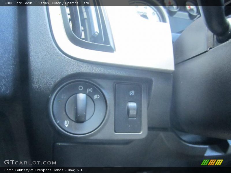 Black / Charcoal Black 2008 Ford Focus SE Sedan